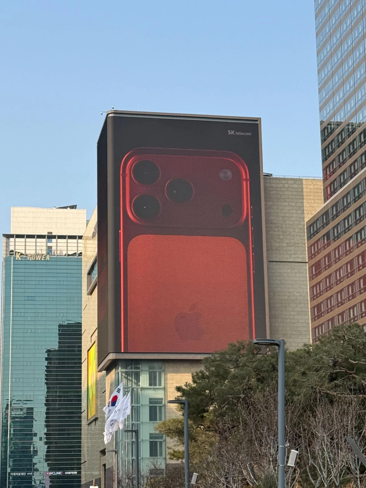 애플 광고 이미지