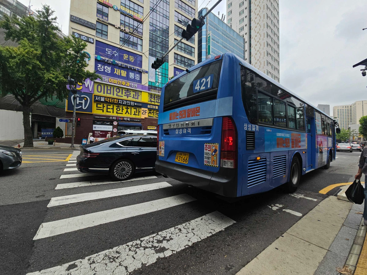 알바몬 광고 이미지